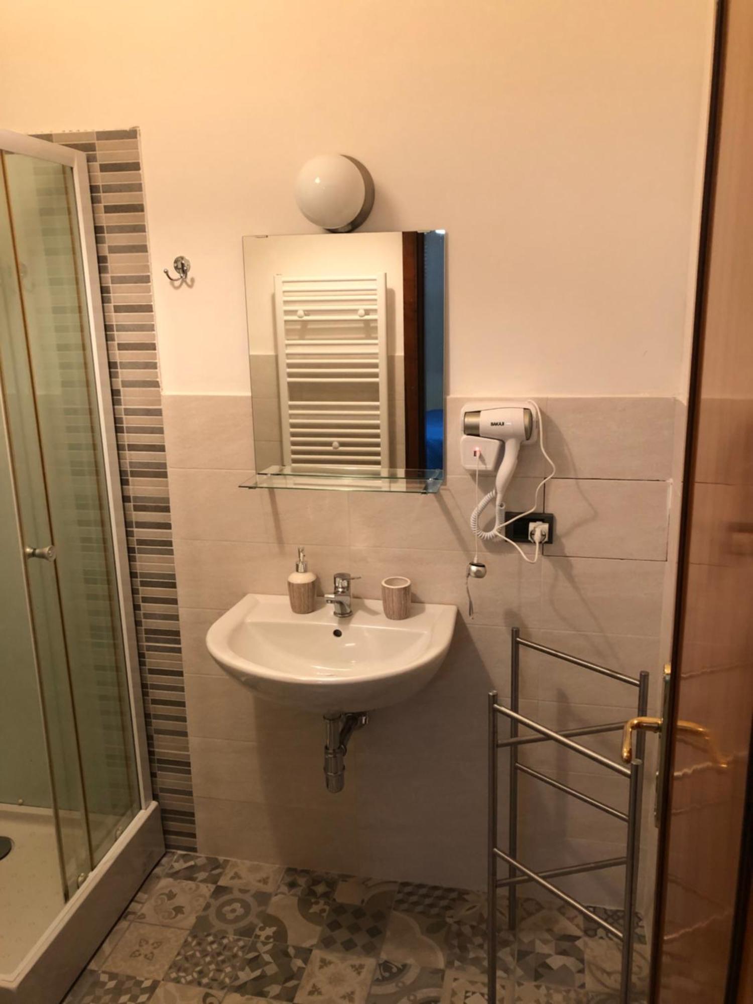 Moon River Guest House Pescara Exterior foto